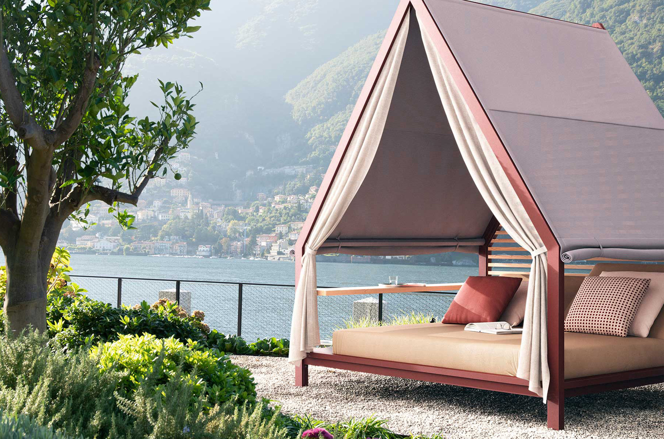 « Cottage », Kettal, design Patricia Urquiola 